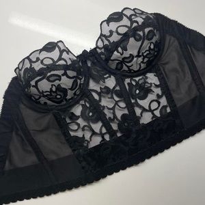 Vintage black lace bustier